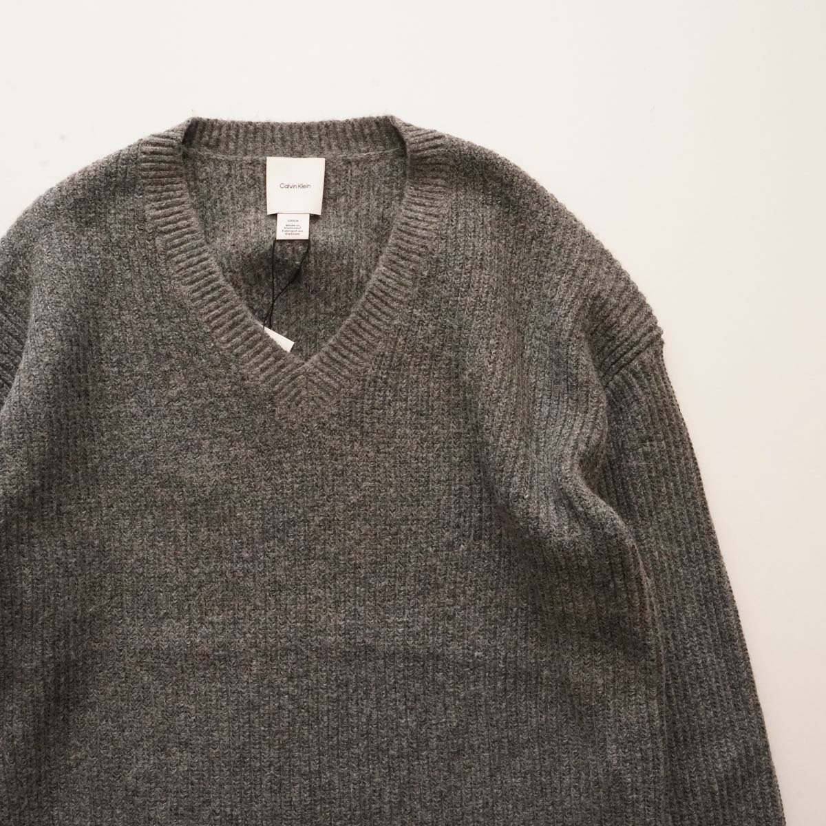 CK calvin klein カルバンクライン グレー リブ Vネック ニット|高円寺 
