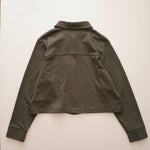 画像をギャラリービューアに読み込む, Lee®︎ リー オリーブグレー クロップド 天竺シャツ OLIVE GRAY CROPPED KNIT SHIRT WOMEN
