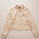 画像をギャラリービューアに読み込む, Lee®︎ リー オフホワイト クロップド 天竺シャツ OFF-WHITE SOY-BEAN CROPPED KNIT SHIRT WOMEN
