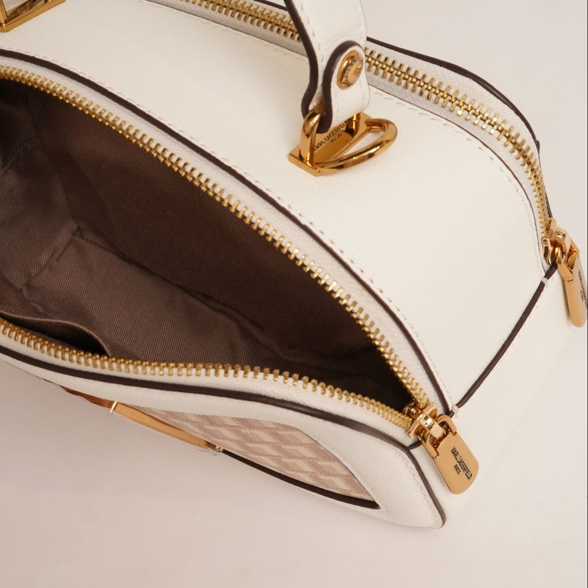 KARL LAGERFELD カール ショルダーバッグ 新品 楽天市場】【KARL LAGERFELD カールラガーフェルド】ショルダーバッグ
