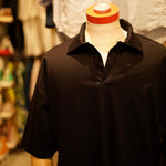 画像をギャラリービューアに読み込む, アドラーブル ブラック コットン スキッパー ポロニット ADOLUVLE BLACK COTTON POLO KNIT
