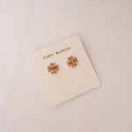 画像をギャラリービューアに読み込む, TORY BURCH トリーバーチ ローズゴールド スモールロゴスタッズ ピアス ROSE GOLD SMALL LOGO STUD PIERCED EARRINGS
