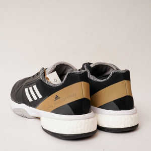 アディダス ステラマッカートニー ブラック ステラコート テニス スニーカー ADIDAS × STELLA MCCARTNEY BLACK STELLA COURT SNEAKERS WOMEN